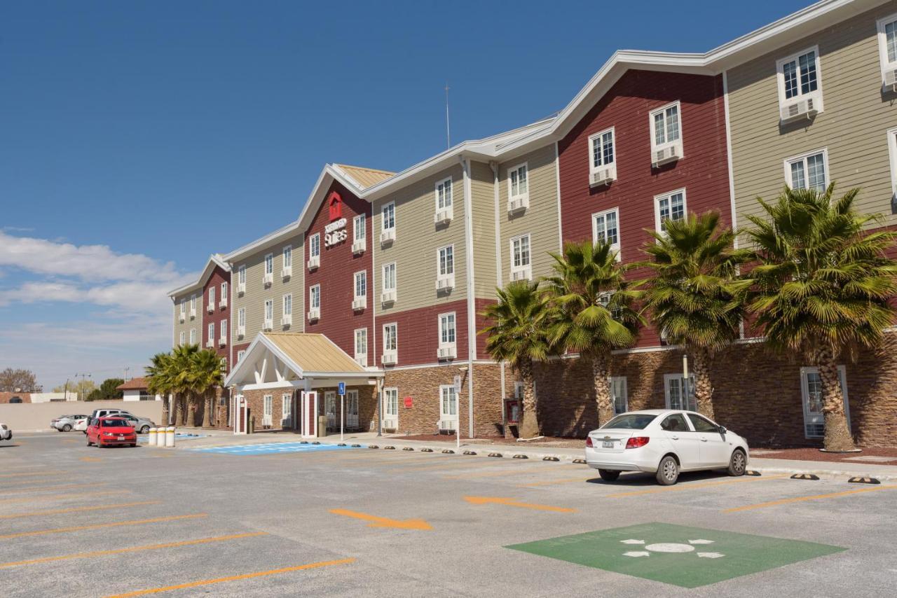 Extended Macroplaza Apartahotel 3*